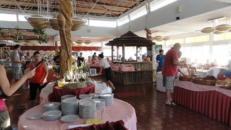 DSC00753 01.JPG - Az ellátás és a kiszolgálás  kifogástalan volt.